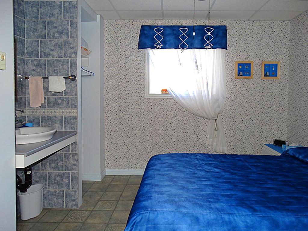 Gite Parfum De Mer Bed And Breakfast Pabos Habitación foto