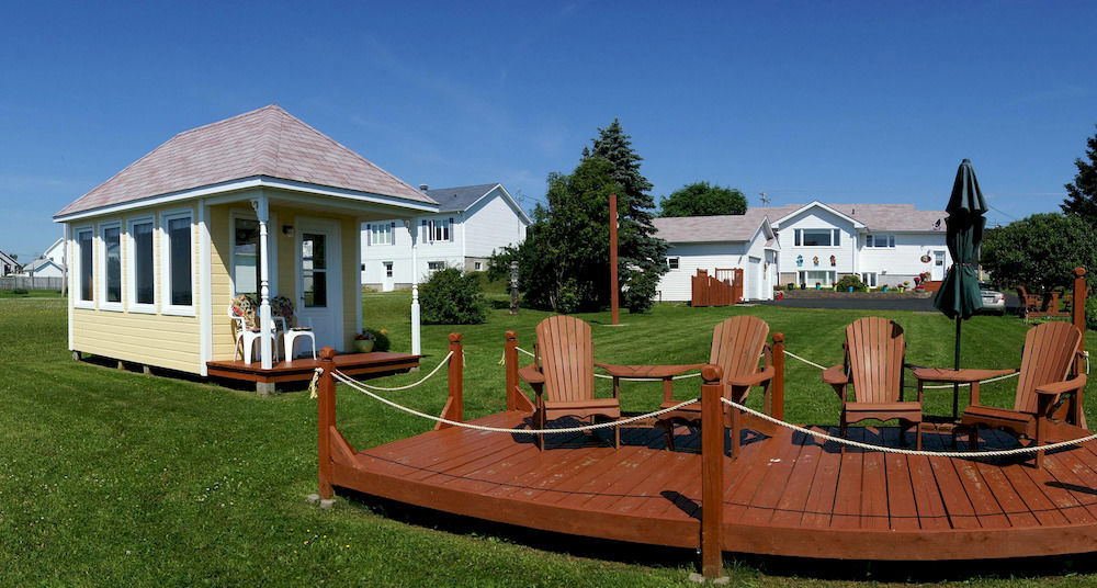 Gite Parfum De Mer Bed And Breakfast Pabos Exterior foto